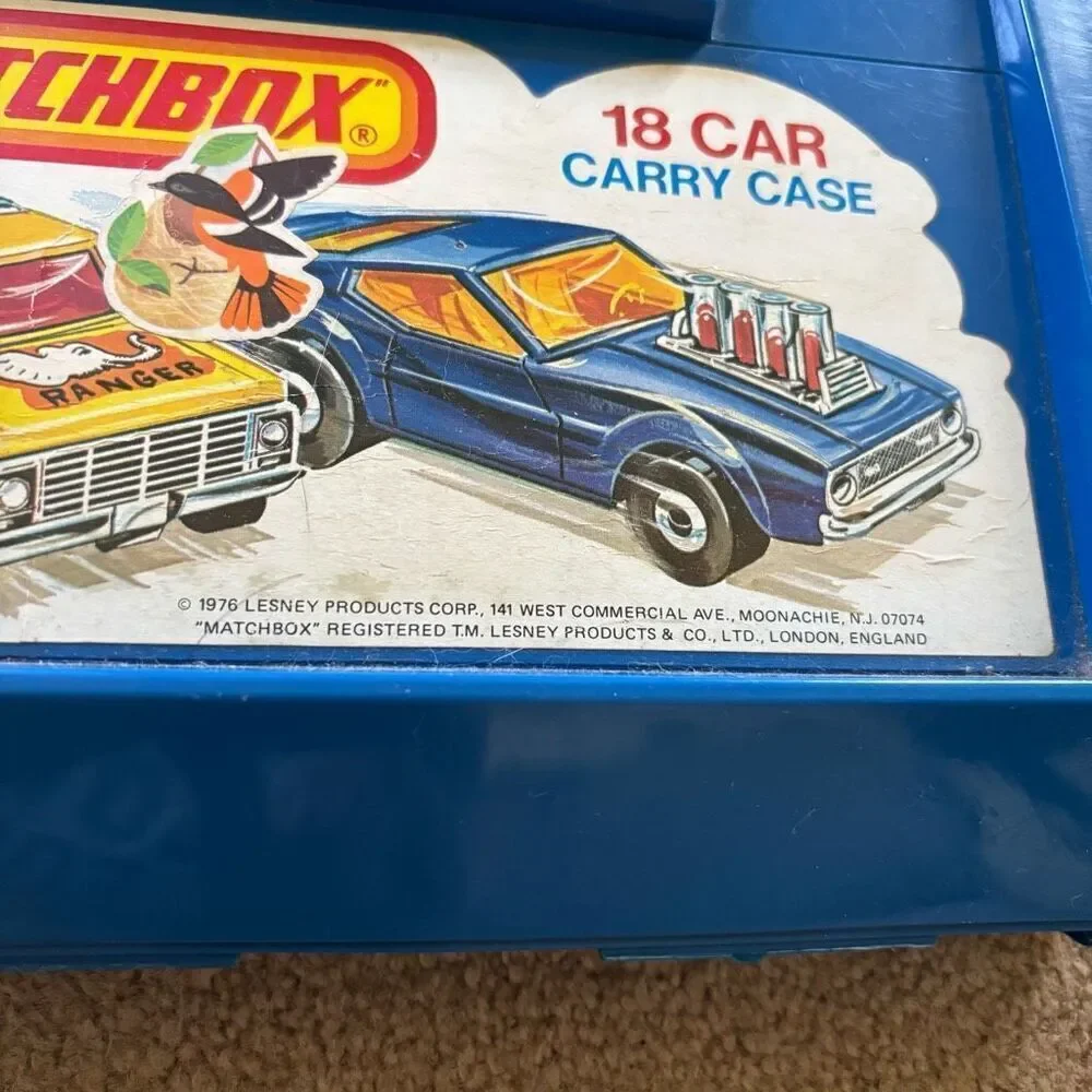 Vintage Matchbox Car Carry Case With Catalogs And Lot Of Die Cast Cars *Read*